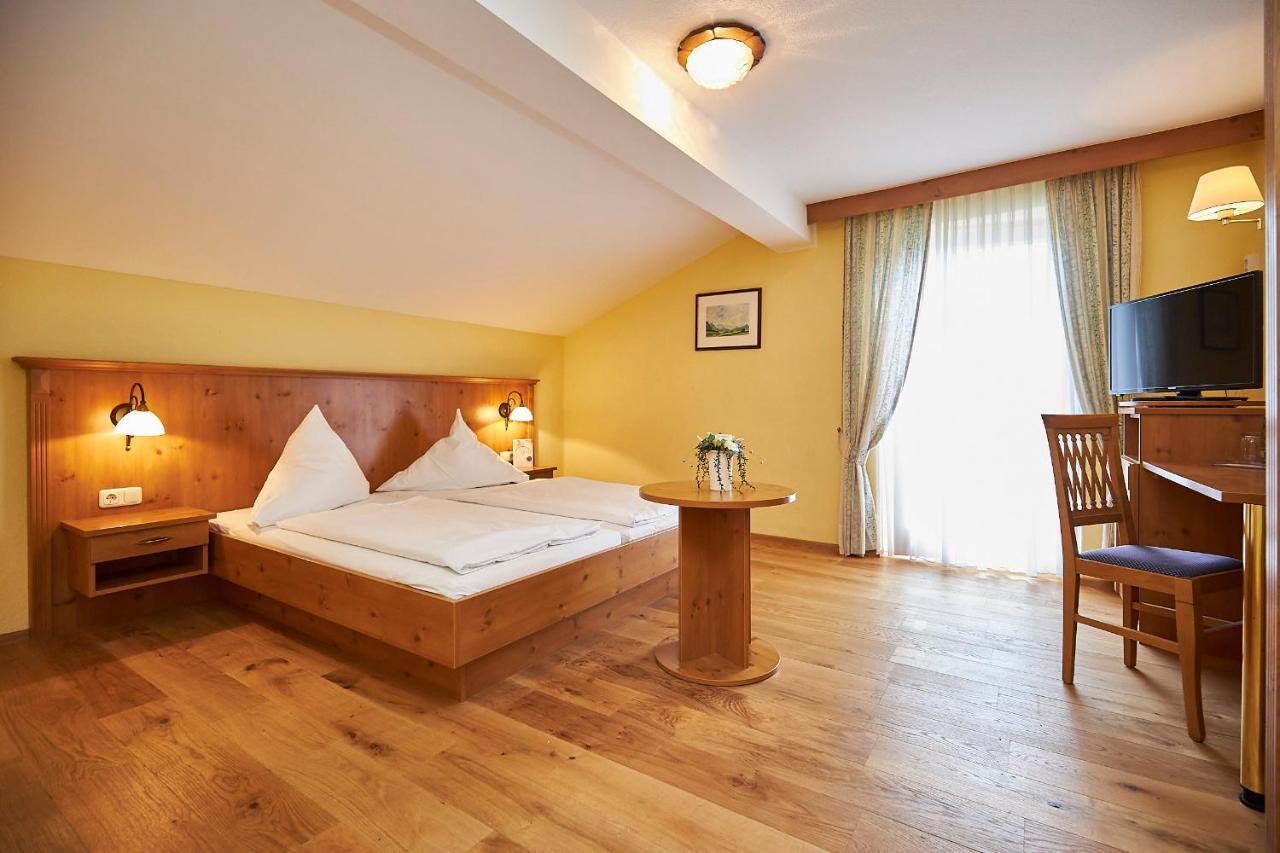 Gasthof-Hotel Zur Post Samerberg Esterno foto