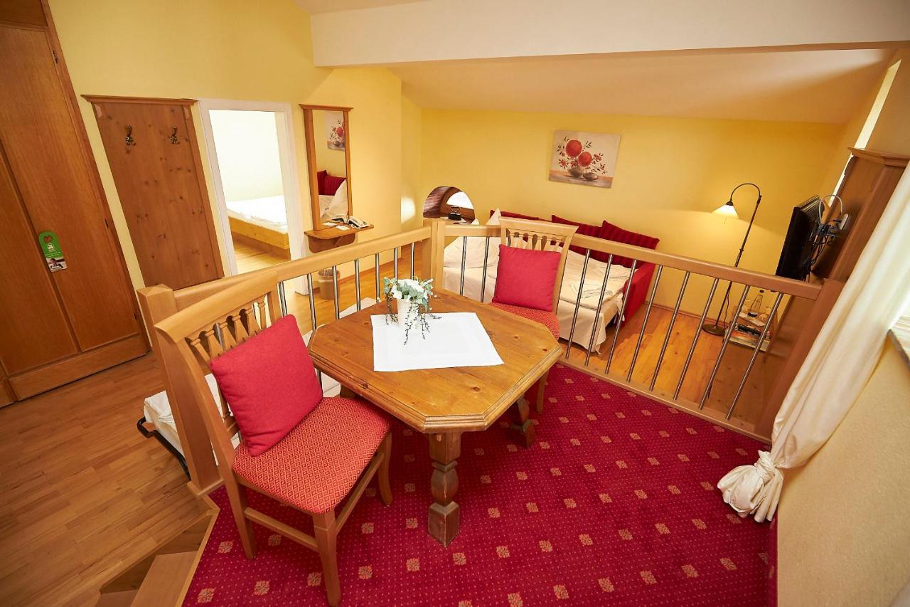 Gasthof-Hotel Zur Post Samerberg Esterno foto