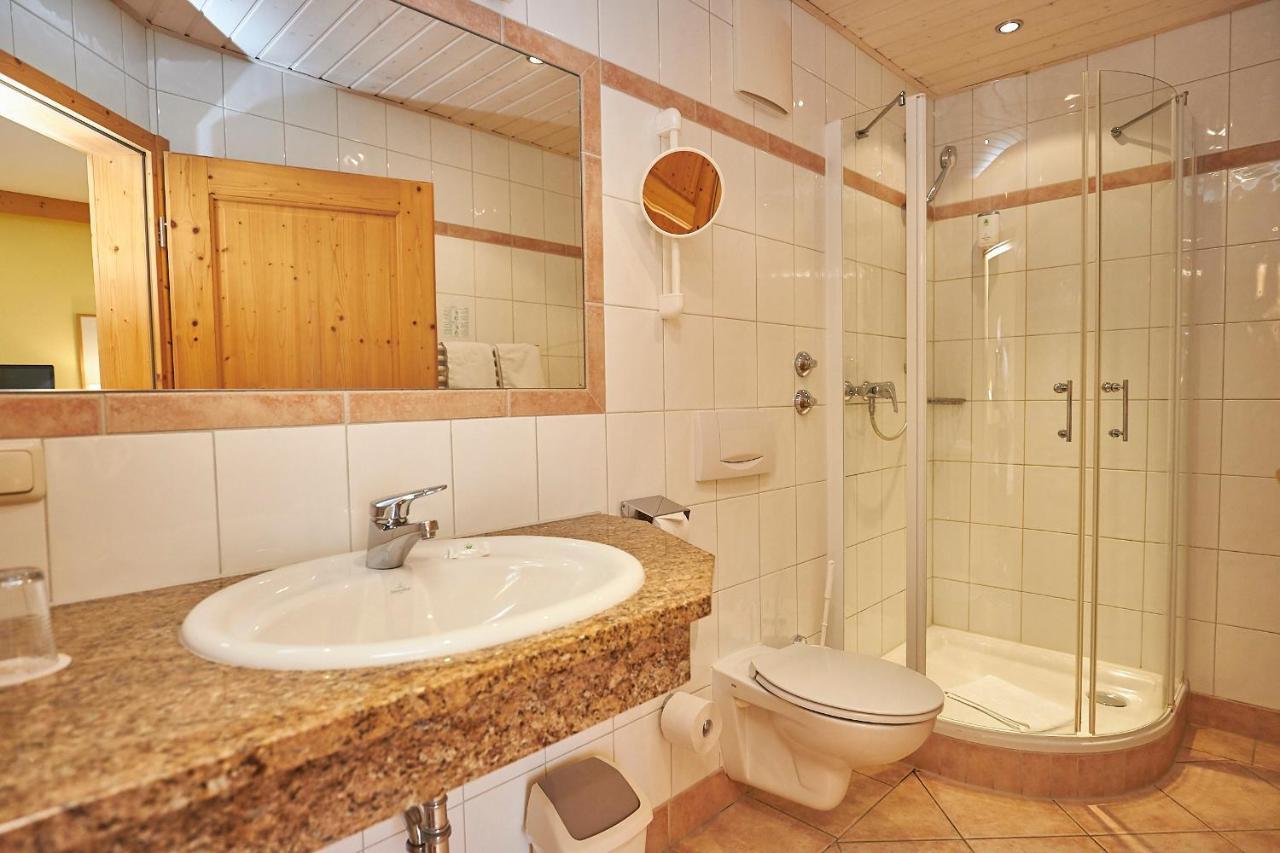 Gasthof-Hotel Zur Post Samerberg Esterno foto