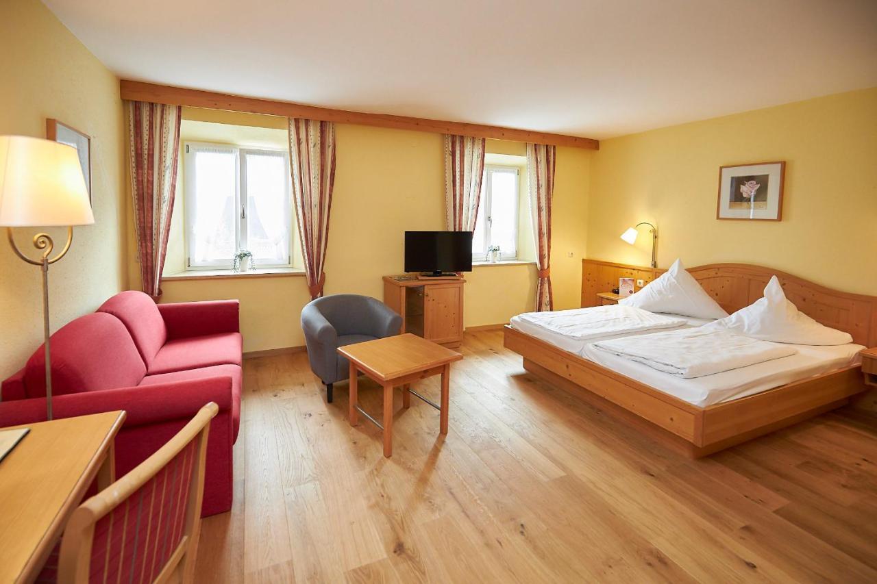 Gasthof-Hotel Zur Post Samerberg Esterno foto